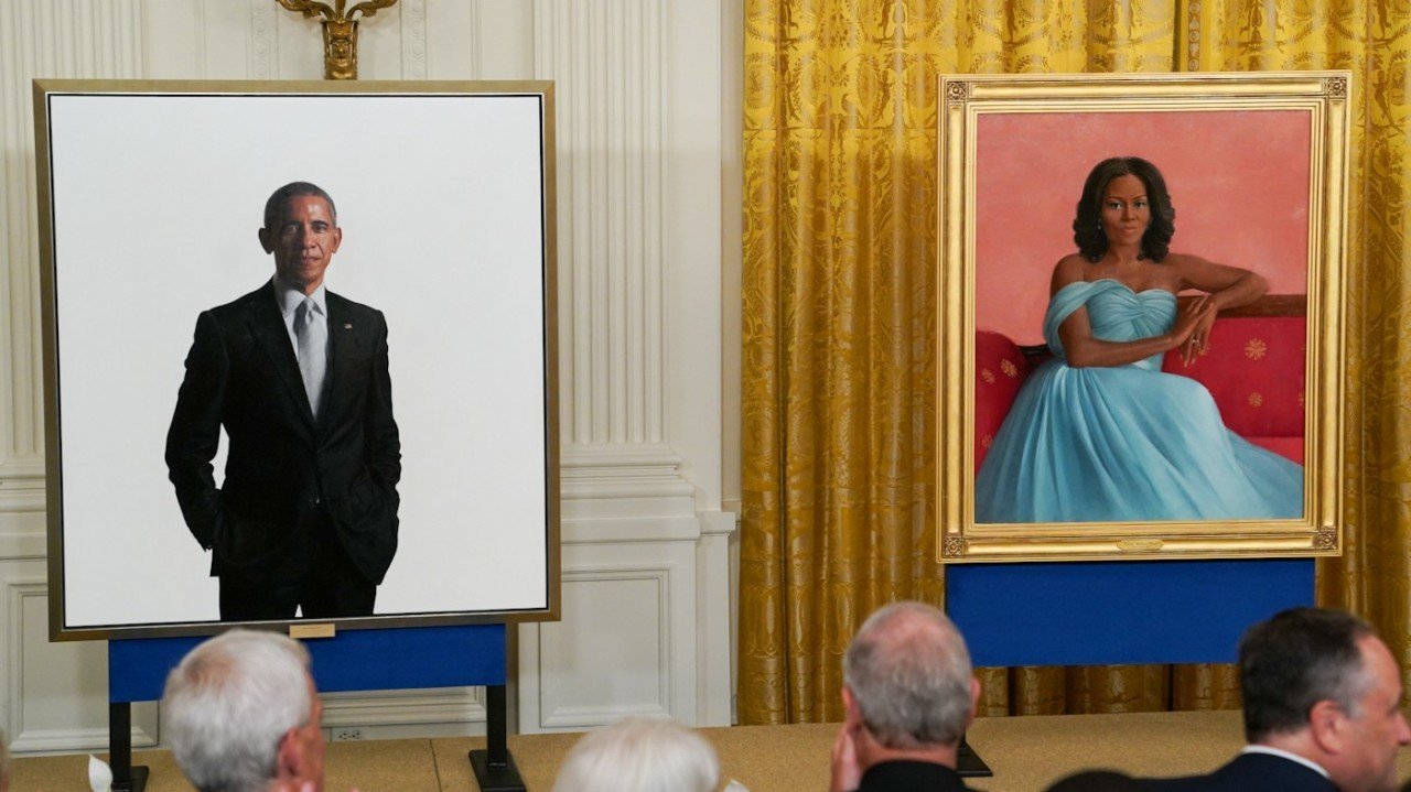 Breaking Official Portrait Shows Former First Lady Michelle Obama With