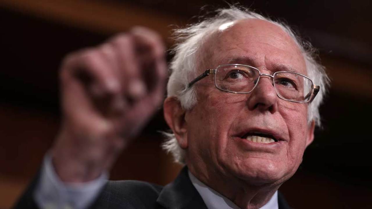 bernie-fakes-heart-attack