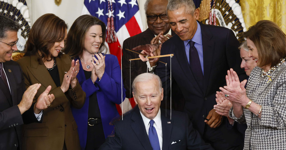 obama-biden-puppetmaster