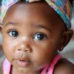 EYEWITNESS: Local baby recounts harrowing experience when she realized there was a fire in a neighborhood building