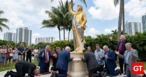 trump-worship